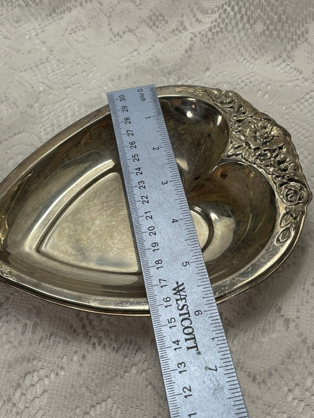 Vintage Laurel Mist 648 Silver Heart Shaped Candy Dish 7.25" Trinket Candy Tray - Picture 12 of 12